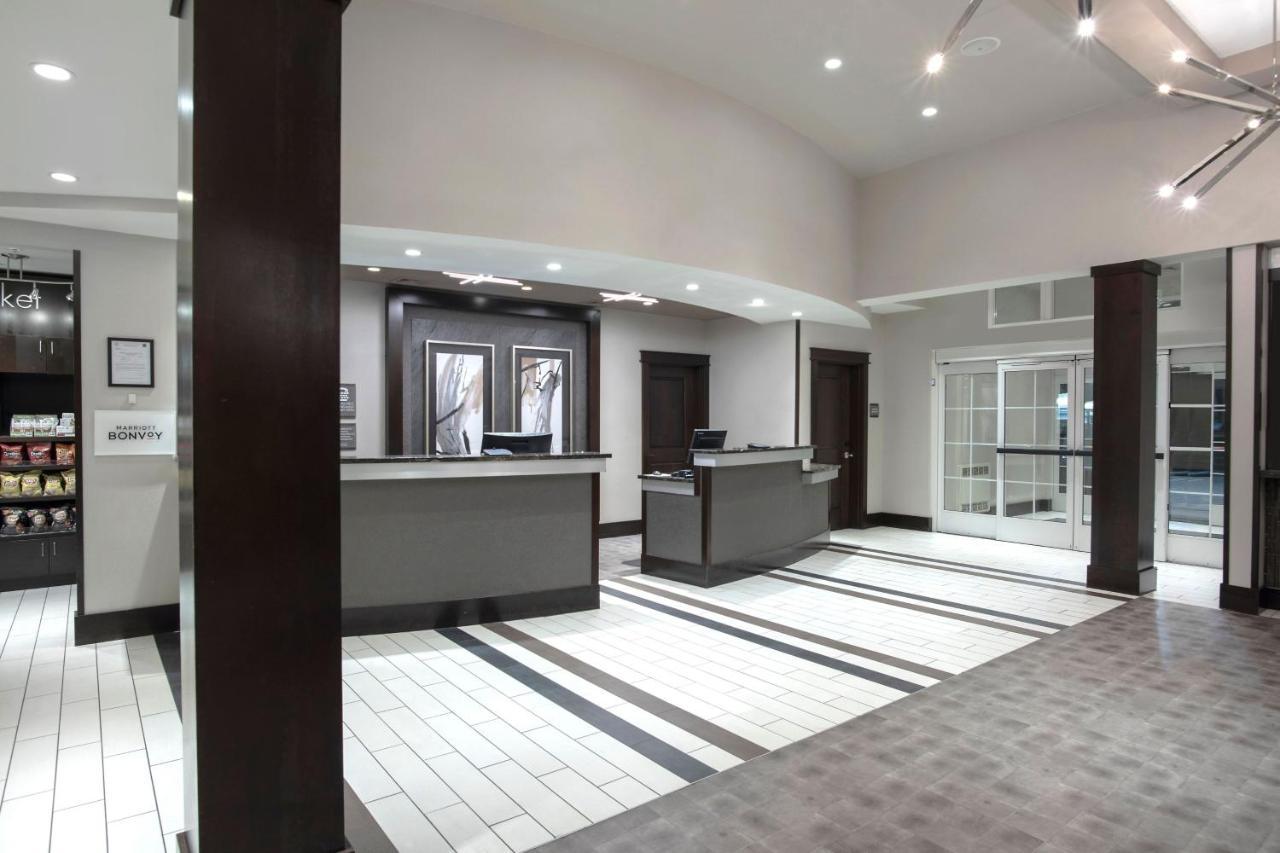 Hotel By Marriott